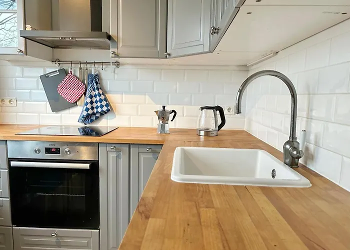 80M2 Apartment With Balcony & Free Netflix